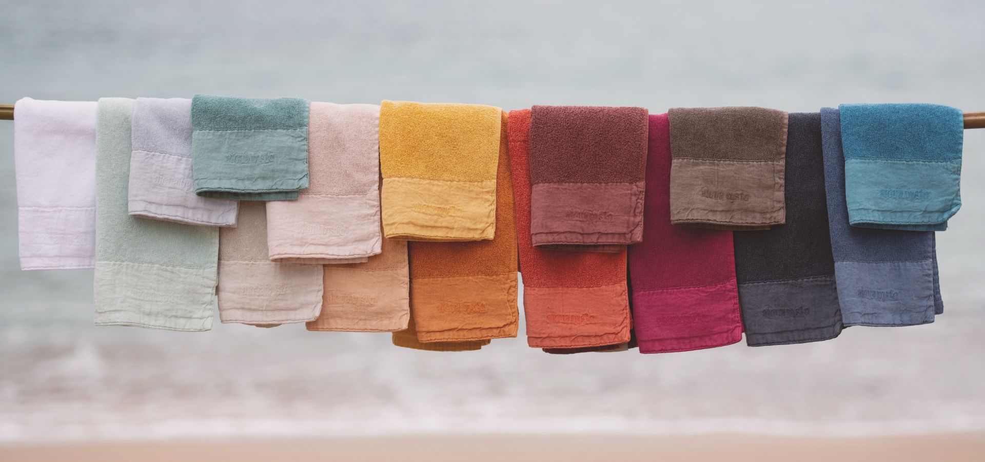 slider image slider_item_KURXhT